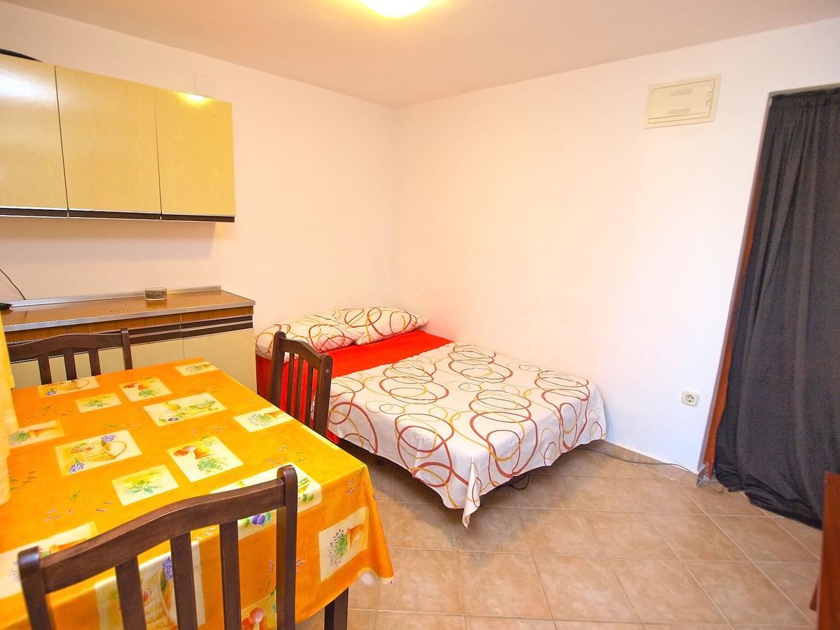 Apartments Ivan 41 Πούλα Εξωτερικό φωτογραφία
