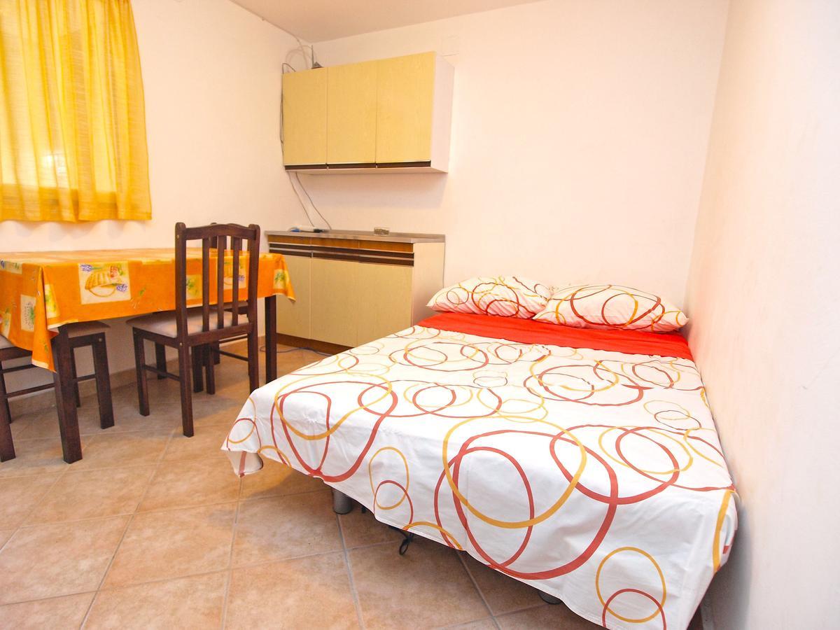 Apartments Ivan 41 Πούλα Εξωτερικό φωτογραφία